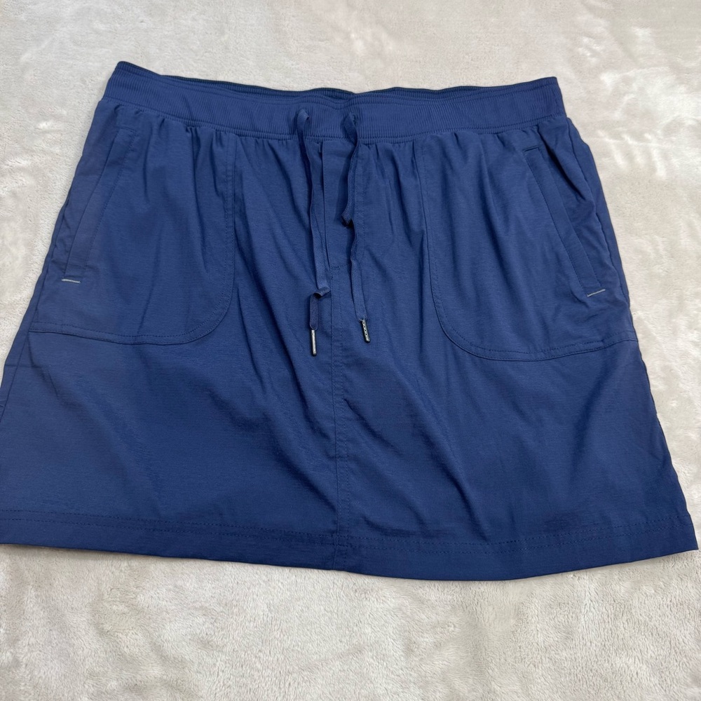 L.L. Bean Vista Camp Sun‎ Smart SPF 50 Skort Women's size large